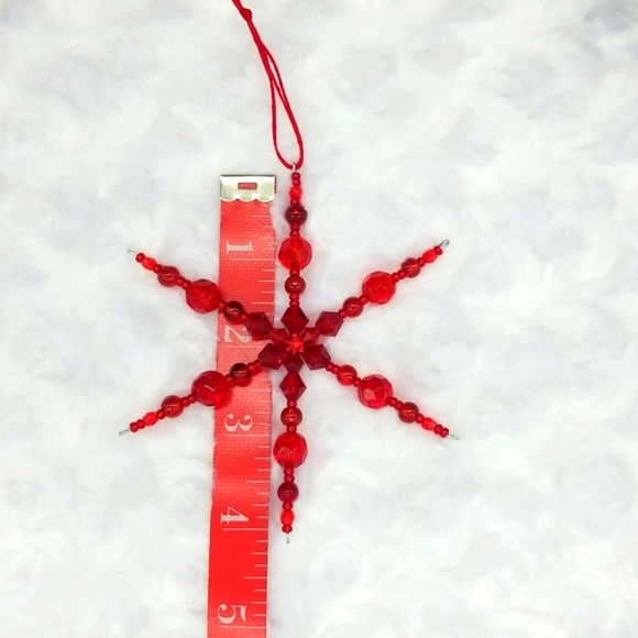6 Hand Crafted Handmade Beaded Red & Green Snowflake Ornaments - Picture 6 of 12